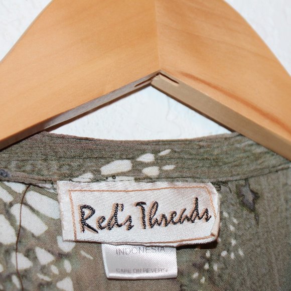 Red's Threads Green Tunic with side split - Picture 3 of 6